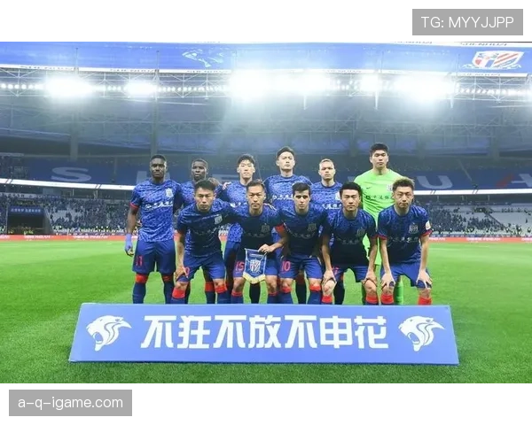 中超上海德比战火重燃,两队斗志昂扬状态回升共逐荣耀 中超上海德比战火重燃,两队斗志昂扬状态回升共逐荣耀