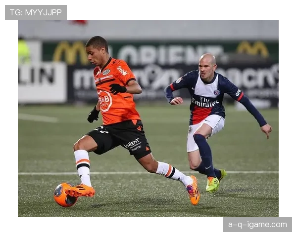 洛里昂提速进攻，状态回暖成焦点