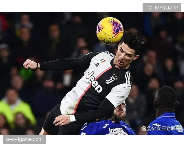 C罗是否拖累球队:战术适配性与比赛影响力分析 C罗是否拖累球队:战术适配性与比赛影响力分析